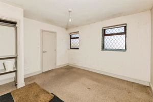 Photo 17- click for photo gallery